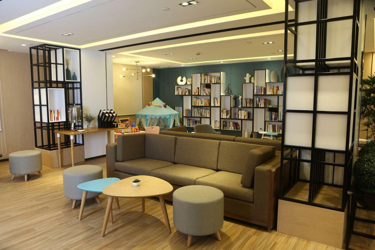 Atour Hotel Nantong Exterior photo